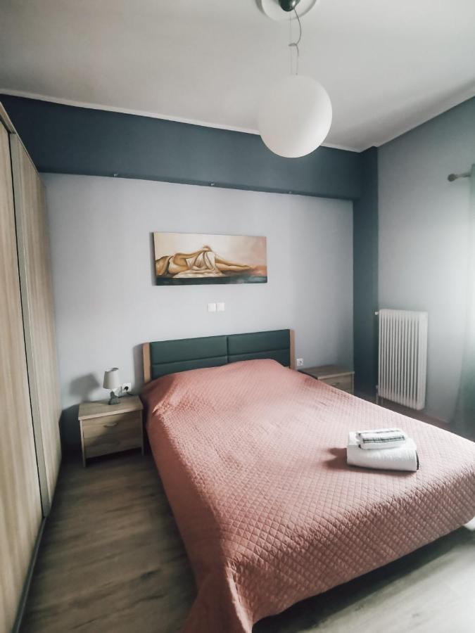 Efrosini'S By The Sea Apartment Chalkís Esterno foto