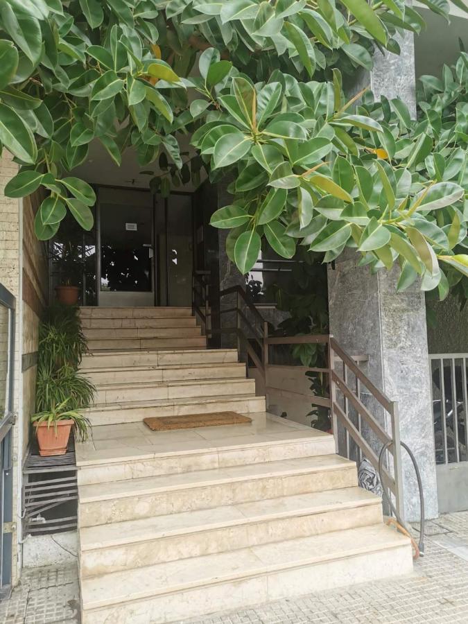 Efrosini'S By The Sea Apartment Chalkís Esterno foto